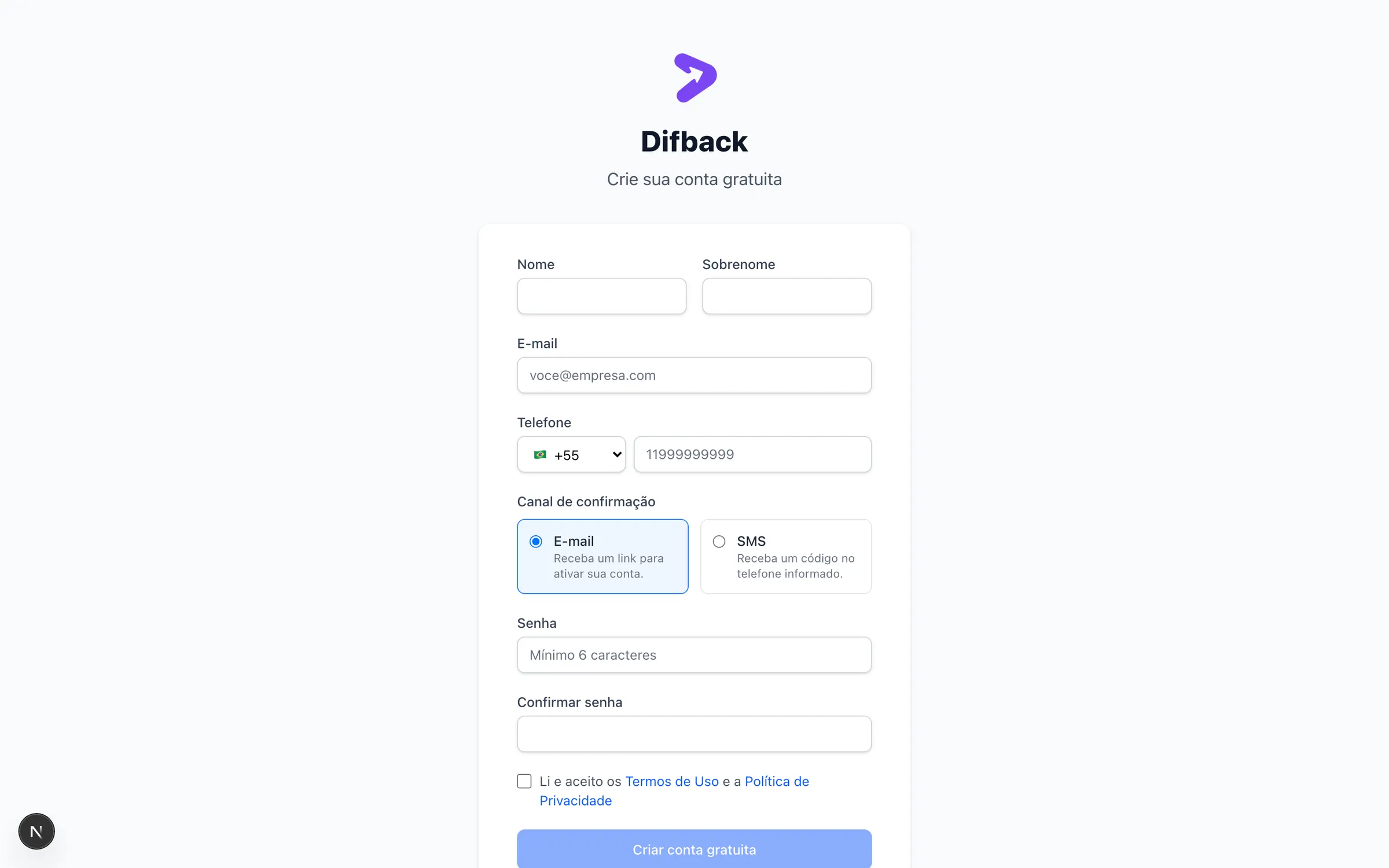 Tela de cadastro do Difback com nome, sobrenome, e-mail, telefone e canal de confirmação